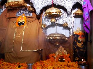 Naina Devi Temple 2009