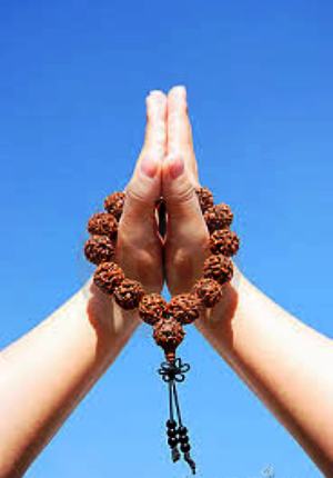 prayer beads,hindu beads,prayer 108 beads,Dzi bracelets,rosary, beads,coral beads,rice pearls, guru beads,lapis,bodhi seed,gem stones,buddhist prayer beads